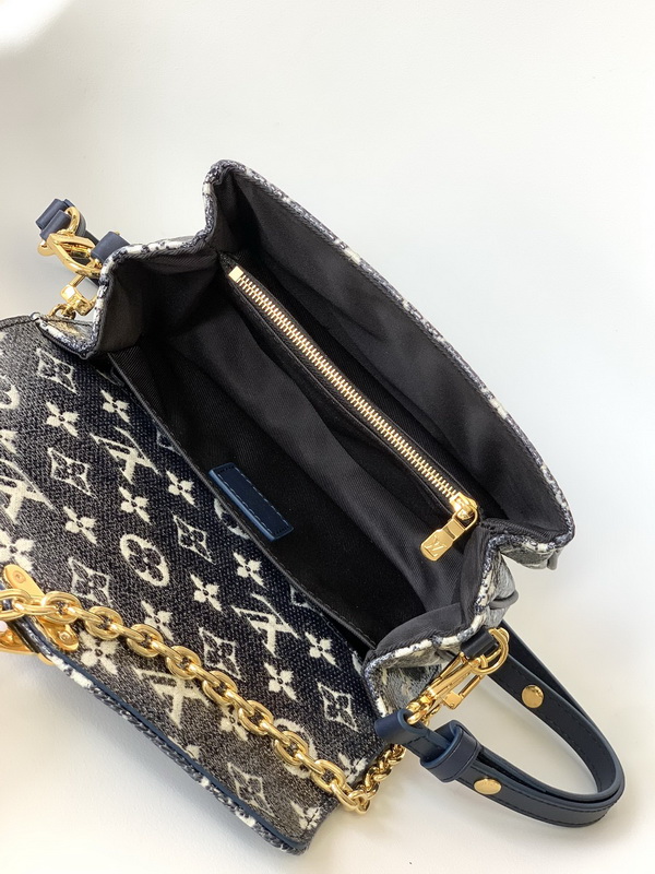 LV Handbags AAA(Women)-722