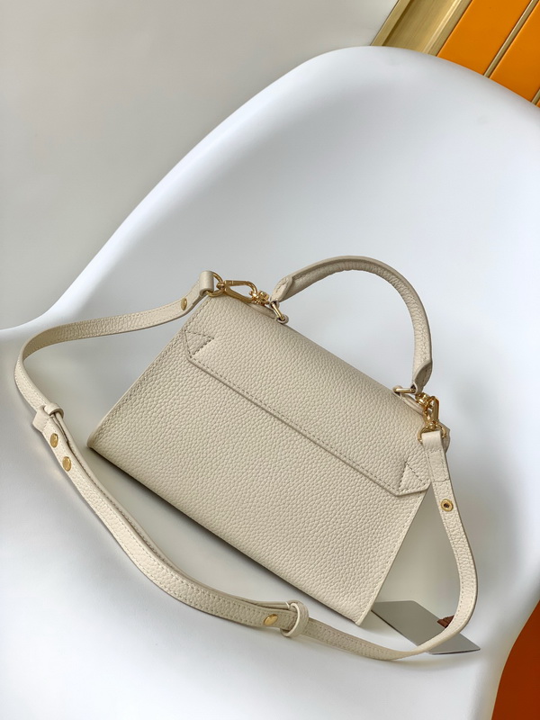 LV Handbags AAA(Women)-741