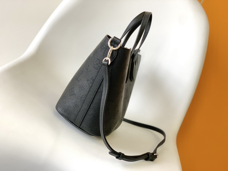 LV Handbags AAA(Women)-747