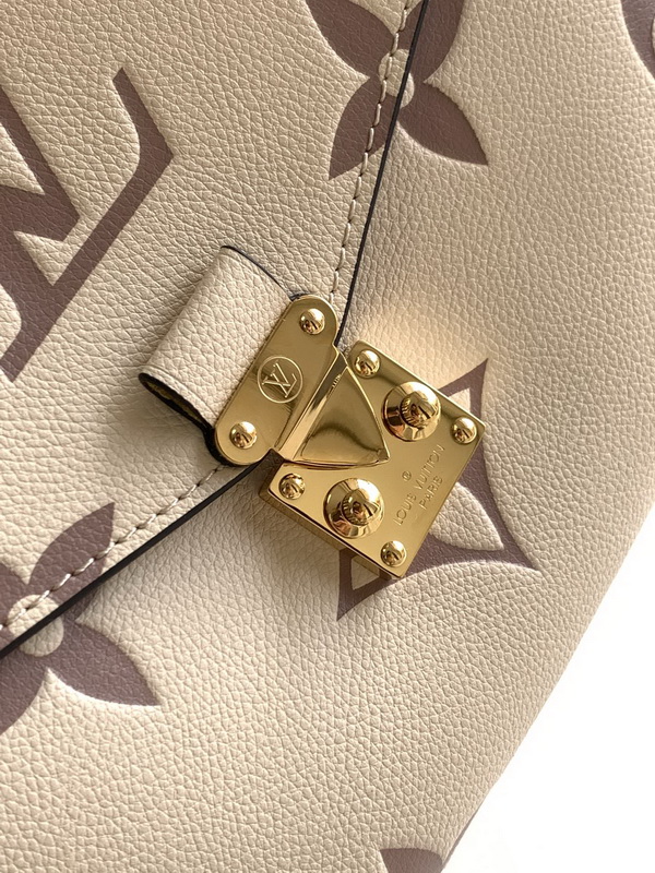 LV Handbags AAA(Women)-810