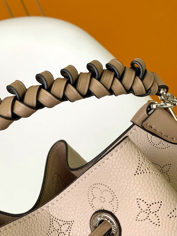 LV Handbags AAA(Women)-824