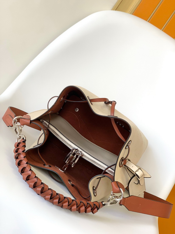 LV Handbags AAA(Women)-826