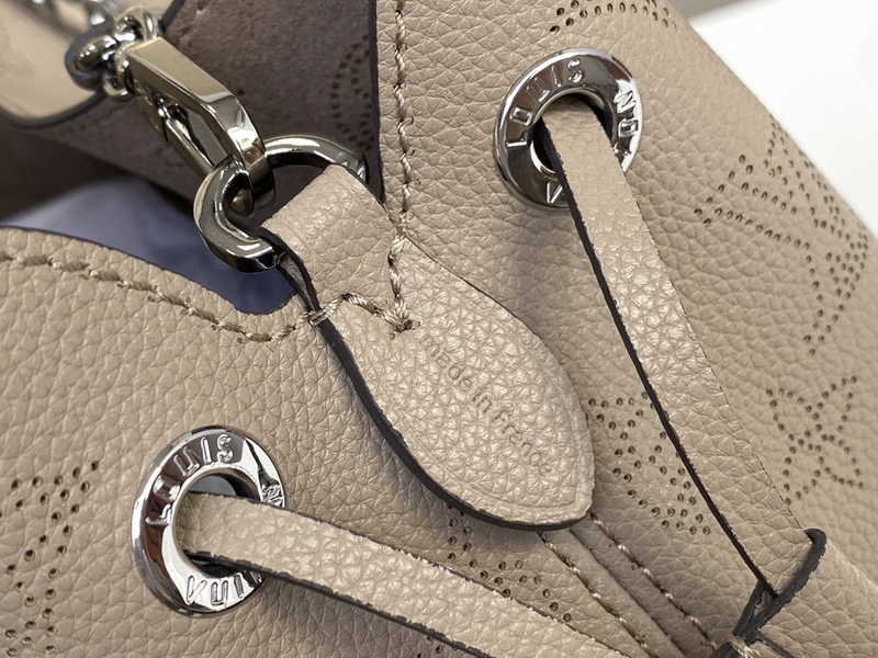 LV Handbags AAA(Women)-847