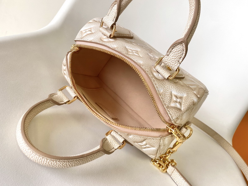 LV Handbags AAA(Women)-857