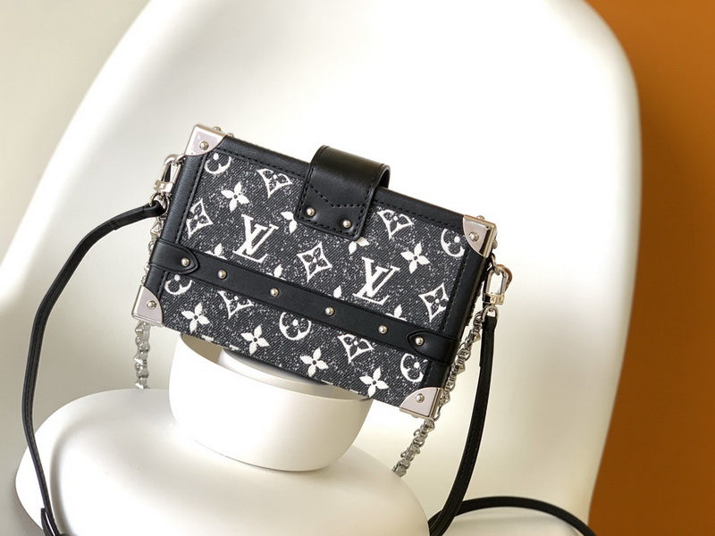 LV Handbags AAA(Women)-863