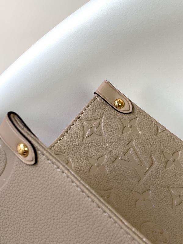 LV Handbags AAA(Women)-868