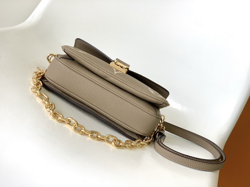 LV Handbags AAA(Women)-872