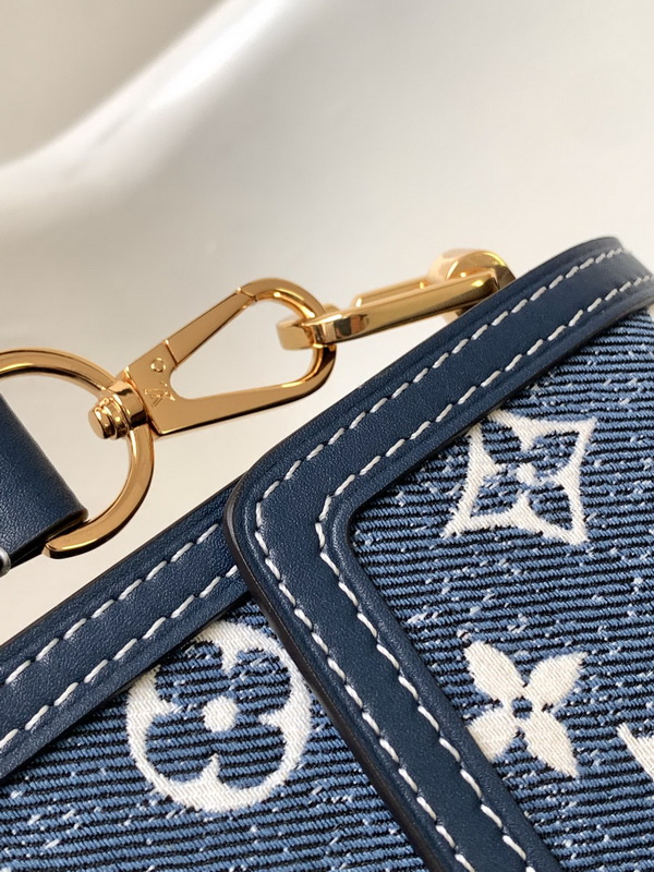 LV Handbags AAA(Women)-880