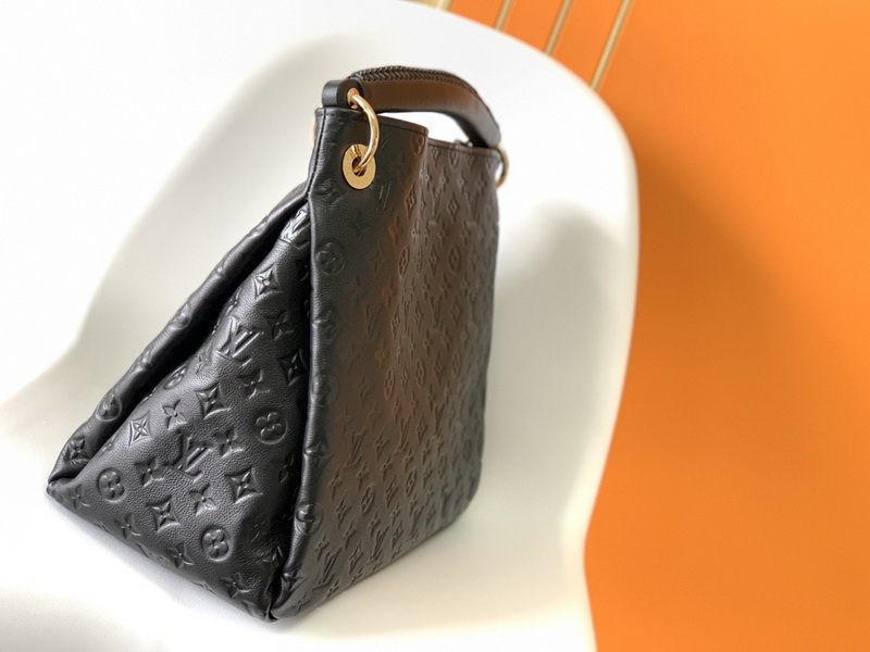 LV Handbags AAA(Women)-890