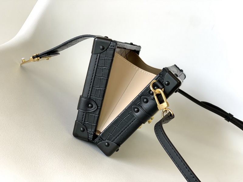 LV Handbags AAA(Women)-902