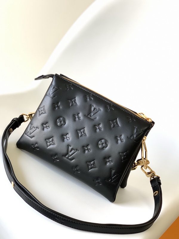 LV Handbags AAA(Women)-914