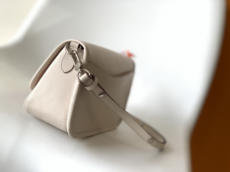 LV Handbags AAA(Women)-923