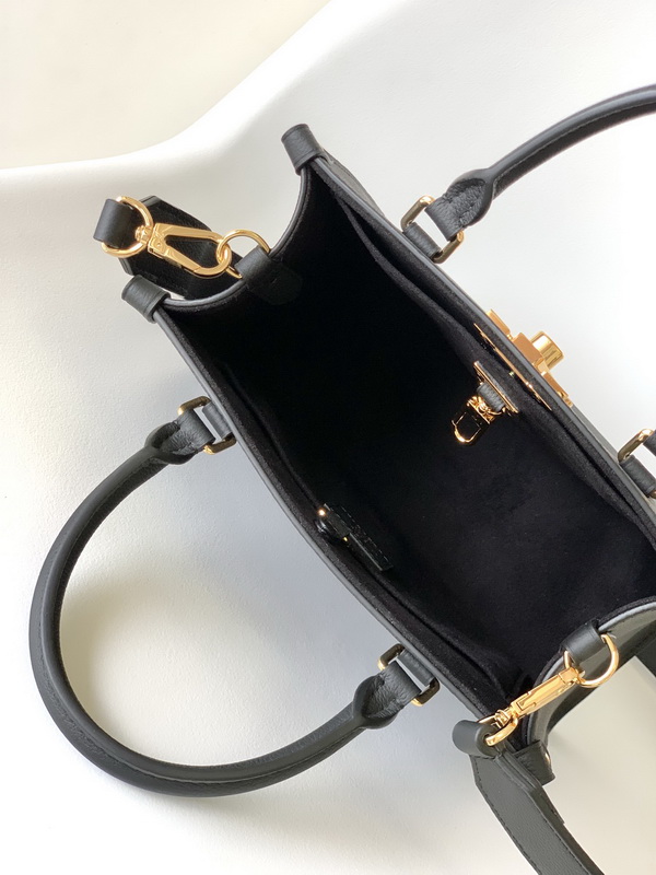 LV Handbags AAA(Women)-935