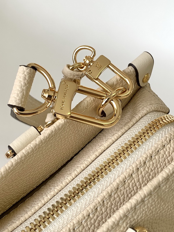 LV Handbags AAA(Women)-936