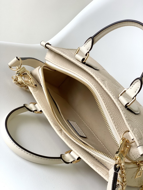 LV Handbags AAA(Women)-936