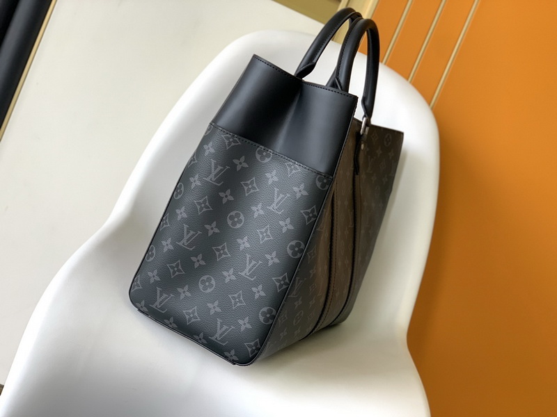 LV Handbags AAA(Women)-945
