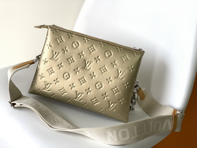 LV Handbags AAA(Women)-972
