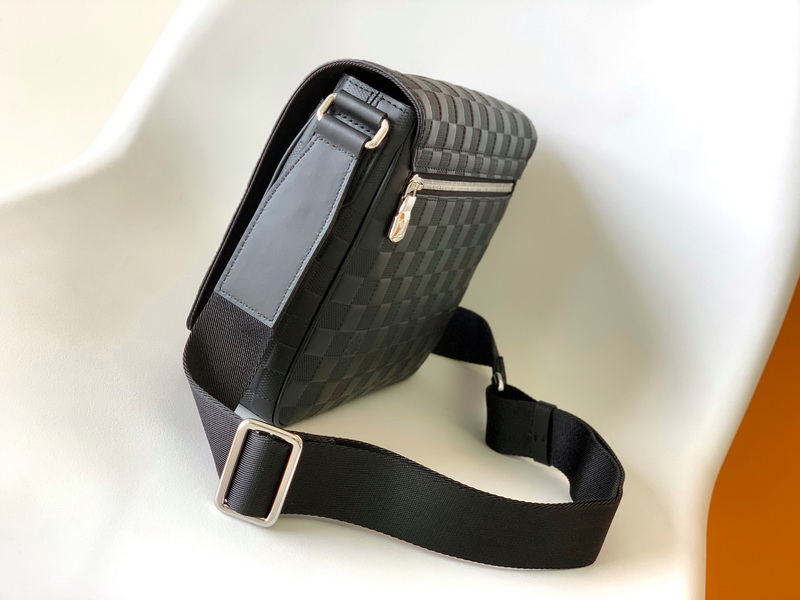 LV Handbags AAA(Men)-272