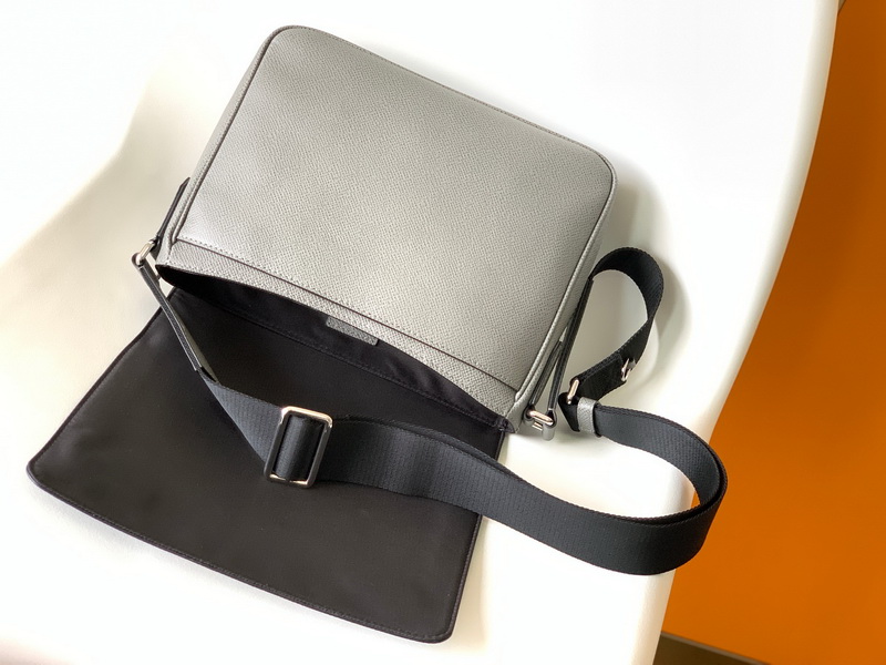 LV Handbags AAA(Men)-274