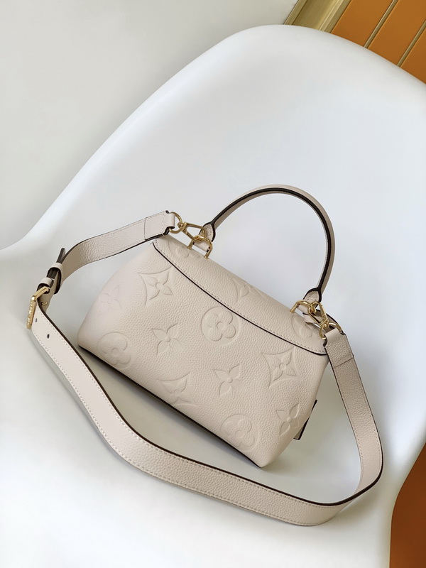 LV Handbags AAA(Women)-1604