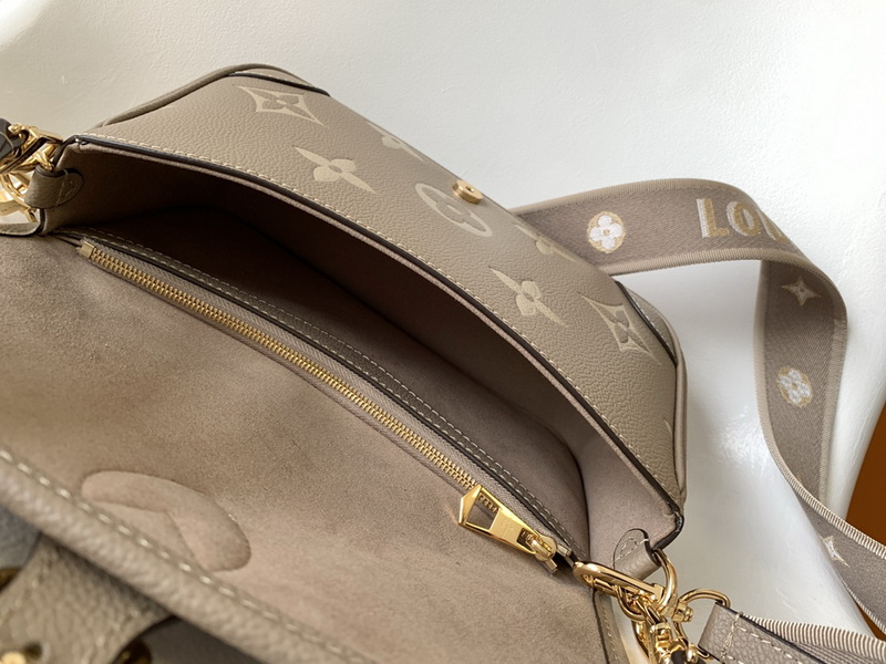 LV Handbags AAA(Women)-1657
