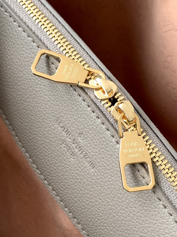 LV Handbags AAA(Women)-1950