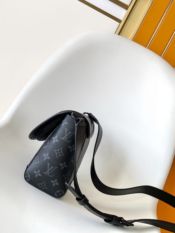 LV Handbags AAA(Men)-290