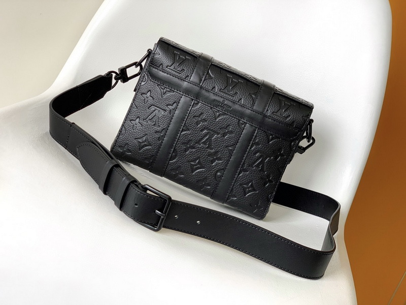 LV Handbags AAA(Men)-301