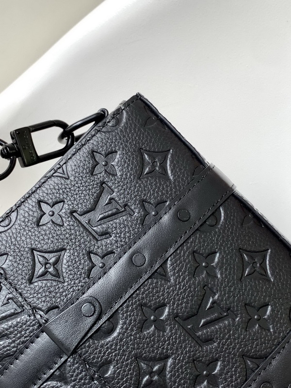 LV Handbags AAA(Men)-301