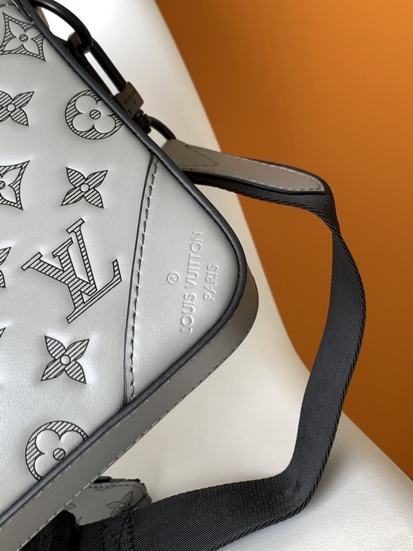 LV Handbags AAA(Men)-309