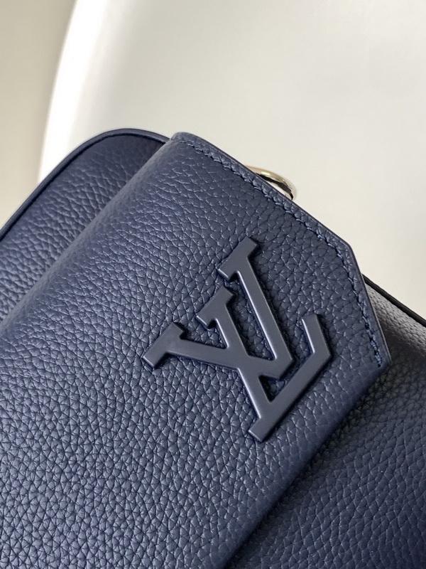 LV Handbags AAA(Men)-313