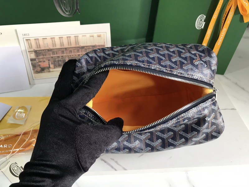 Go*ard handbags aaa(men)-009