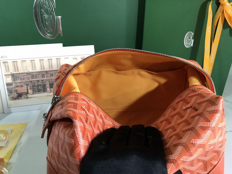 Go*ard handbags aaa(men)-023