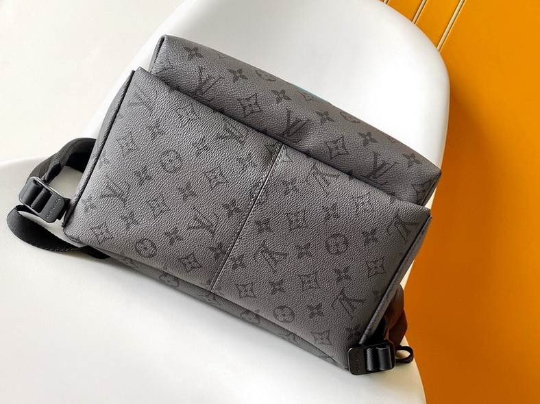 LV Backpack(AAA)-153