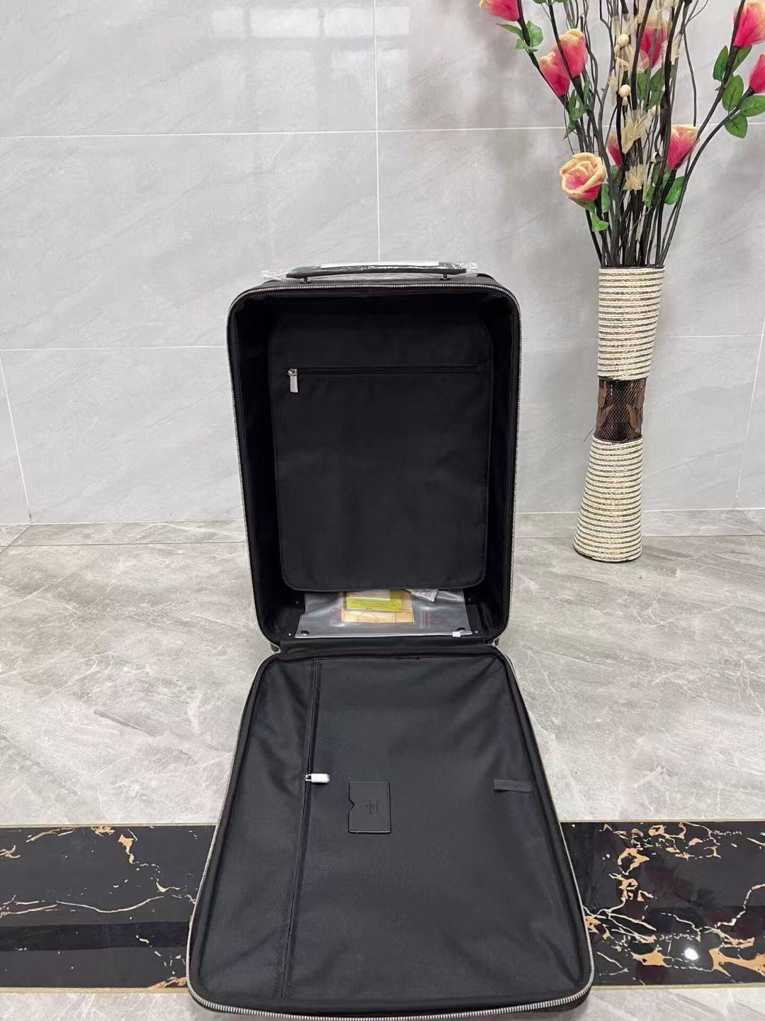 LV Suitcase(AAA)-005