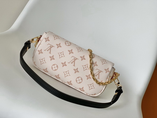 LV Bag-NFC(AAA)-028