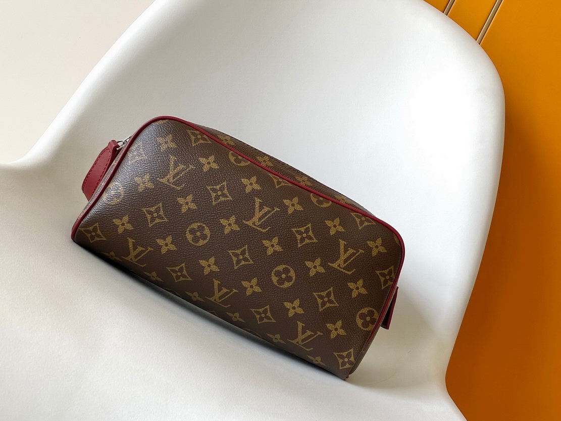 LV Bag-NFC(AAA)-033