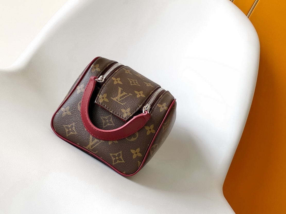 LV Bag-NFC(AAA)-033