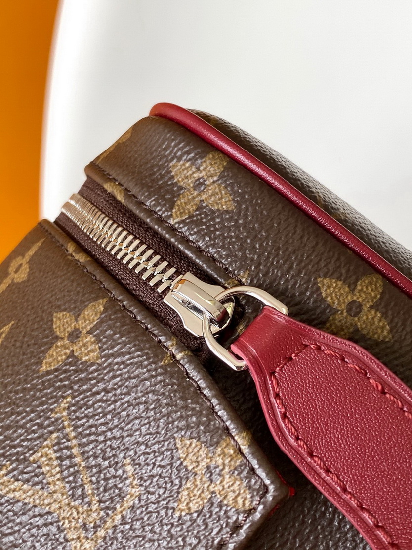 LV Bag-NFC(AAA)-033