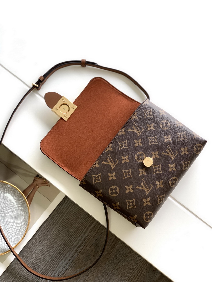 LV Bag-NFC(AAA)-036