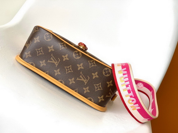 LV Bag-NFC(AAA)-045