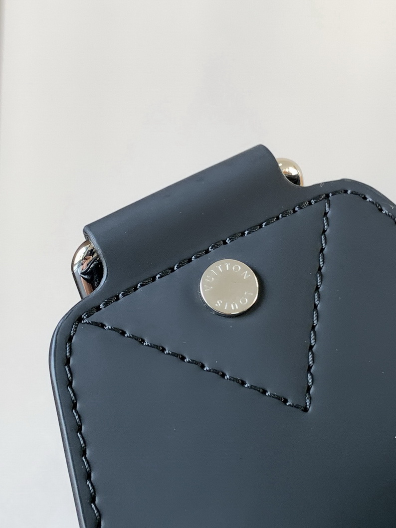 LV Bag-NFC(AAA)-051