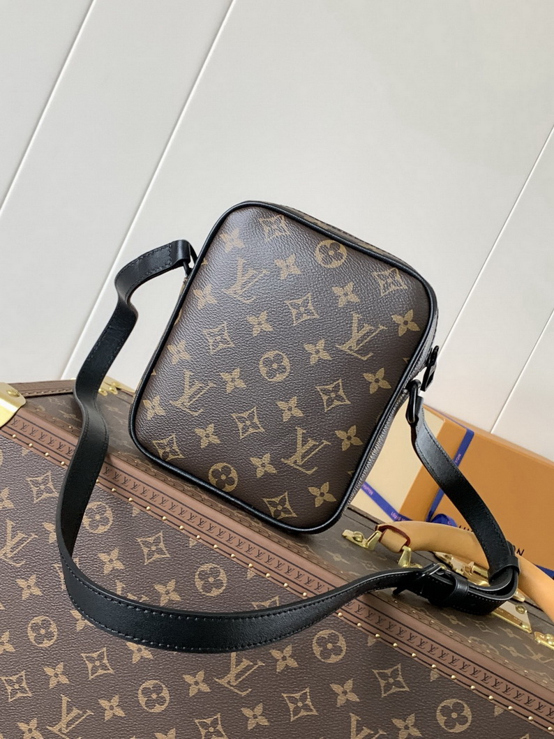 LV Bag-NFC(AAA)-055