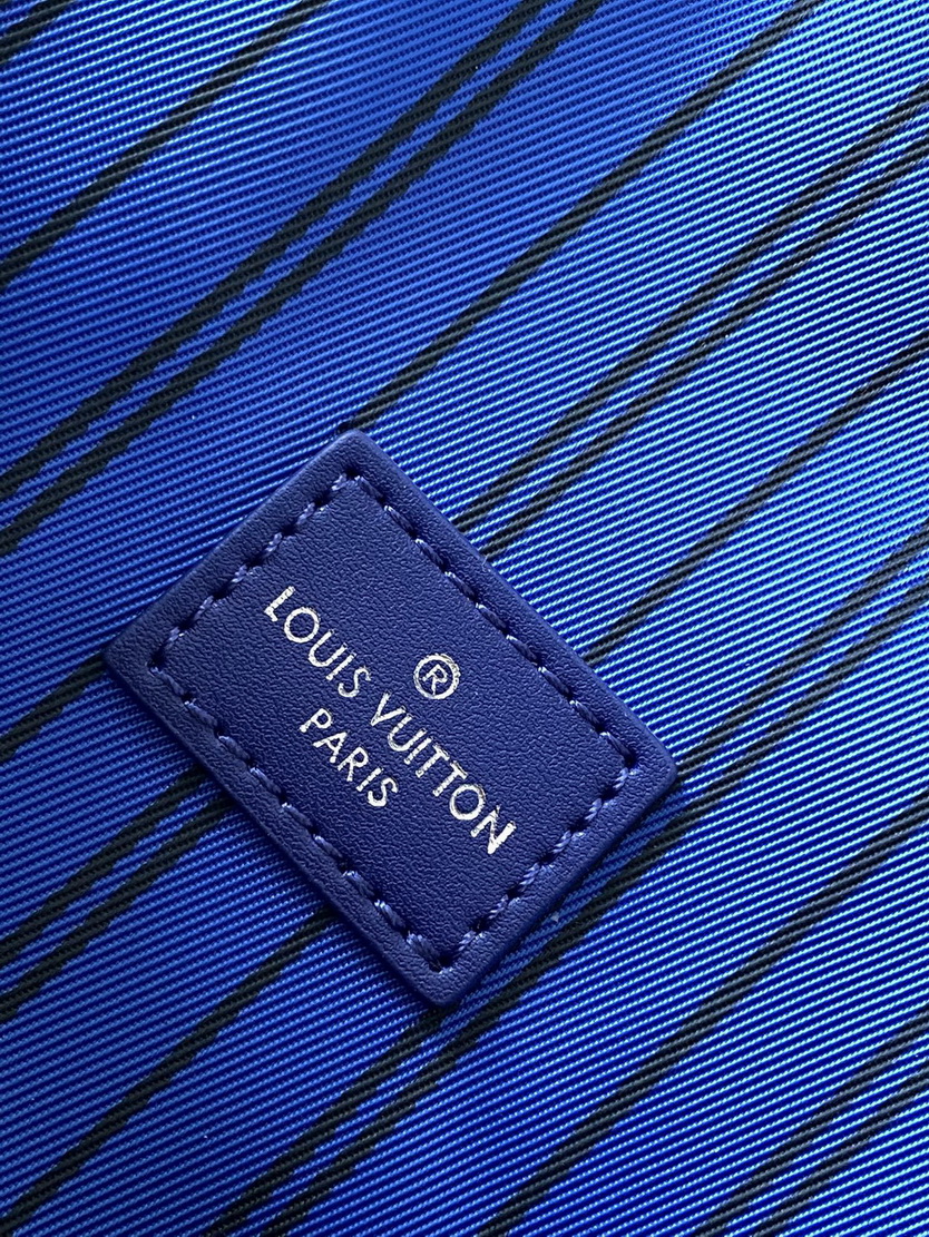 LV Bag-NFC(AAA)-065