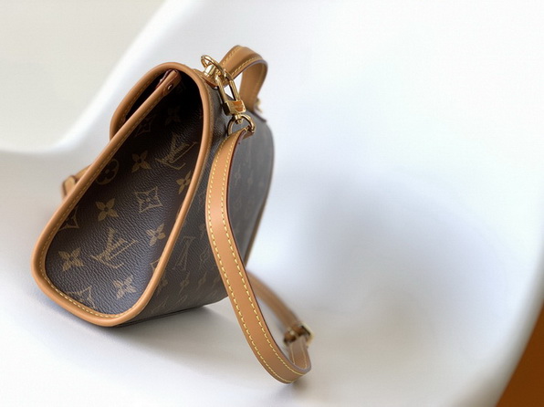 LV Bag-NFC(AAA)-074