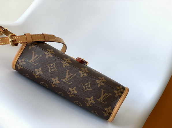 LV Bag-NFC(AAA)-074