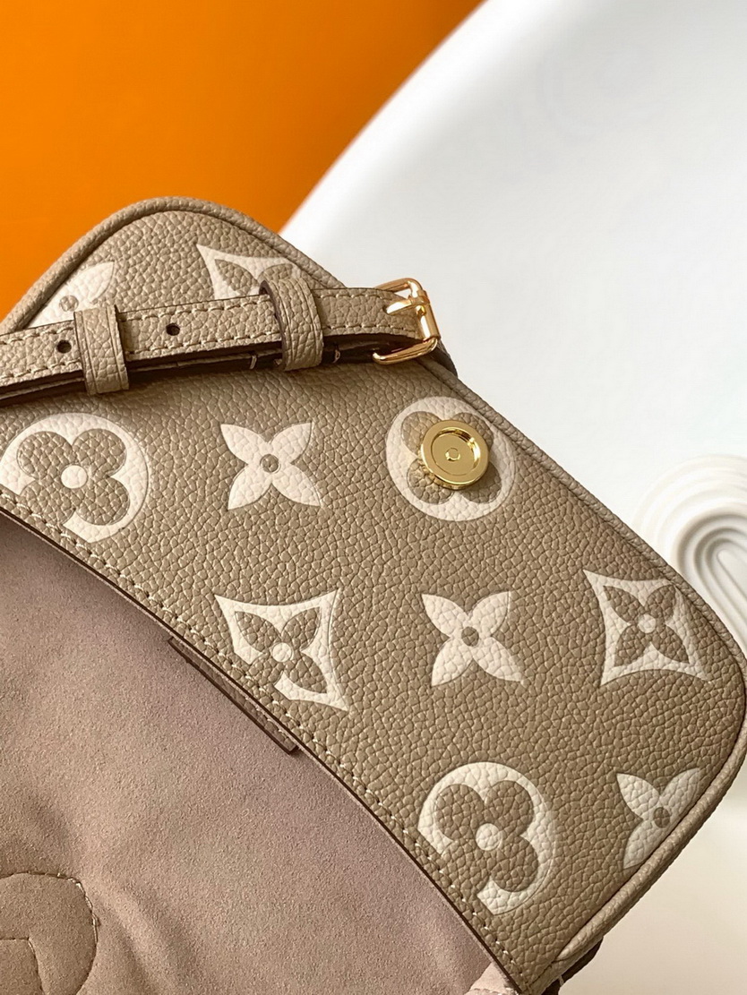 LV Bag-NFC(AAA)-085