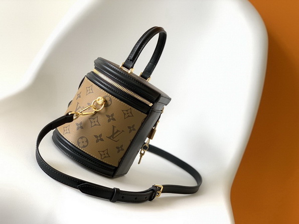 LV Bag-NFC(AAA)-090
