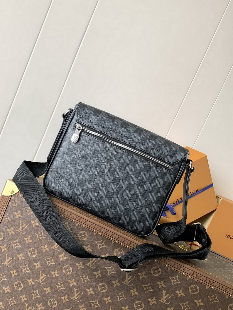 LV Bag-NFC(AAA)-111