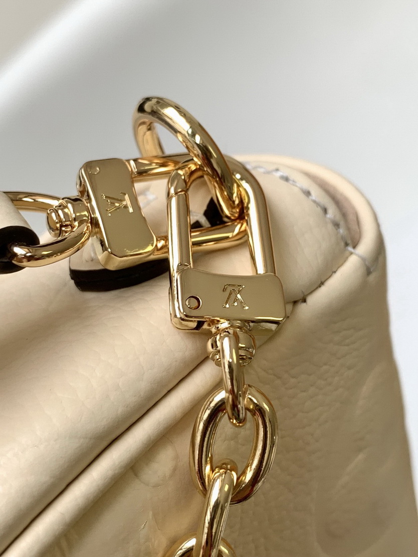 LV Bag-NFC(AAA)-121